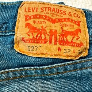 Levi’s 5-Pocket Jeans